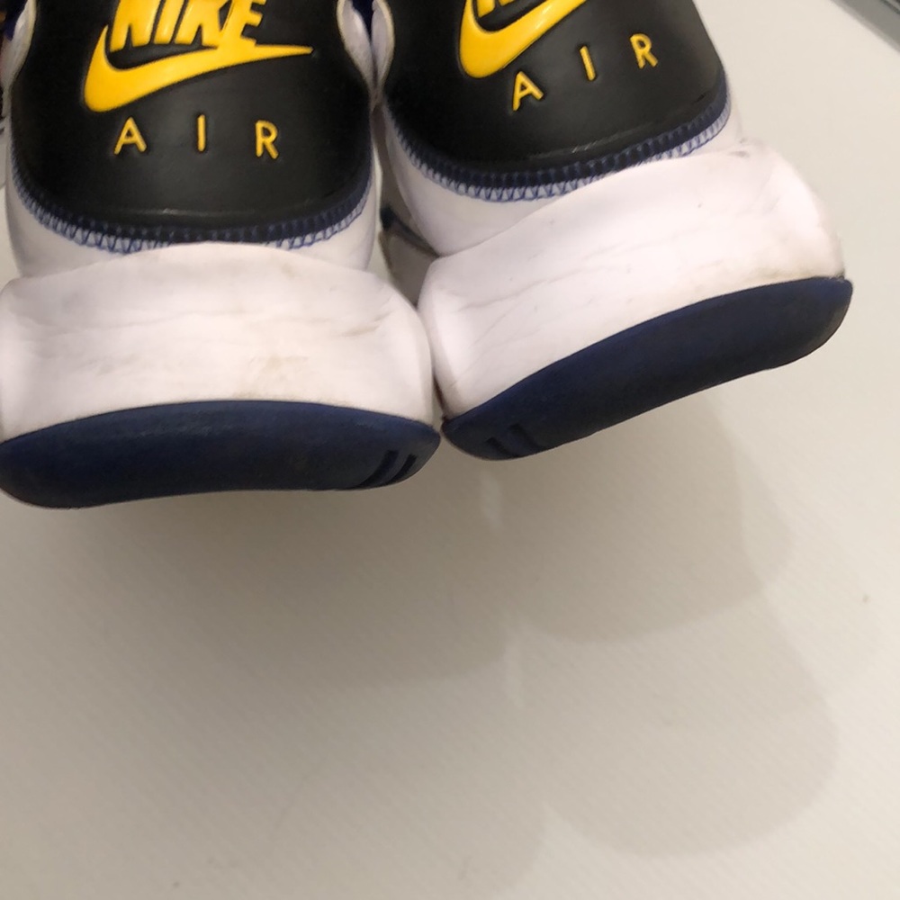 NIKE AIR JORDAN MAX 200 RUNNING SNEAKERS MENS SIZE 11 - Picture 10 of 16